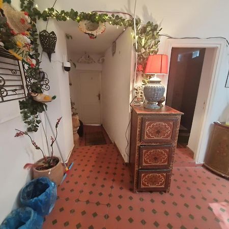 Hostel Banana Tangier Exterior photo