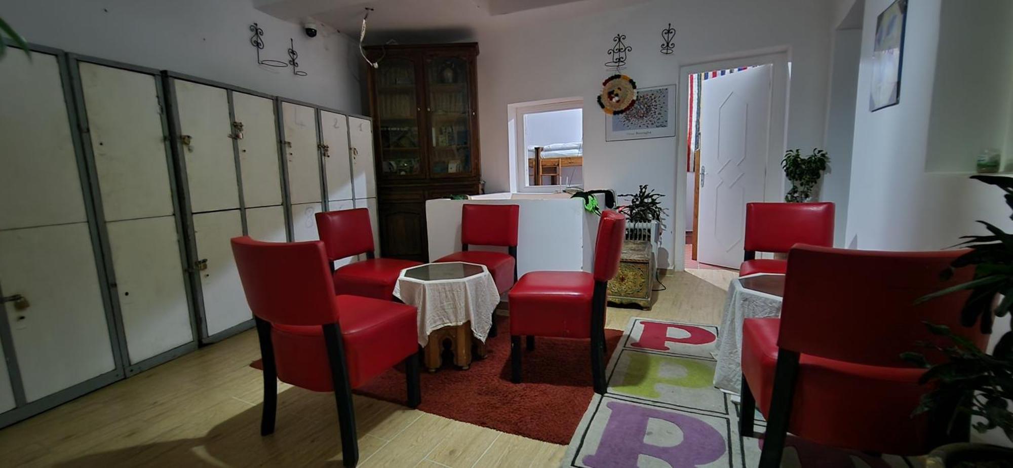 Hostel Banana Tangier Exterior photo