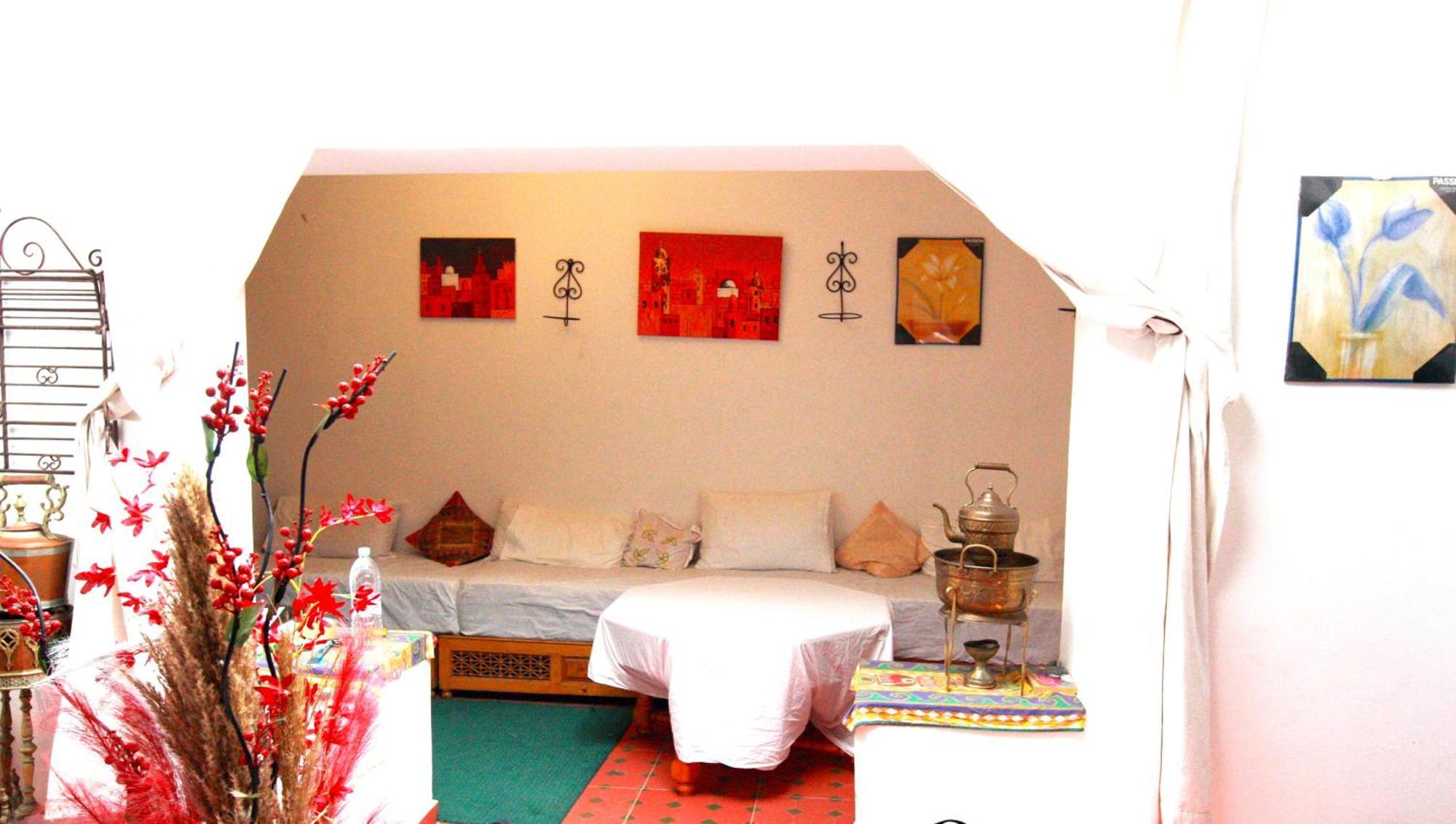Hostel Banana Tangier Exterior photo