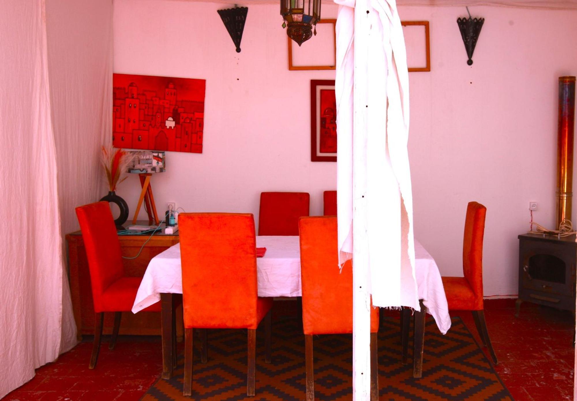 Hostel Banana Tangier Exterior photo